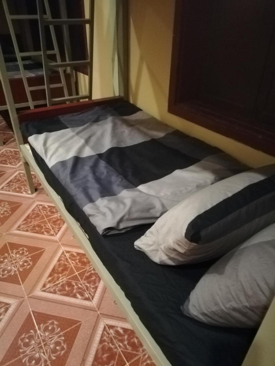بيت شباب Bike&Bed ثاكيك المظهر الخارجي الصورة