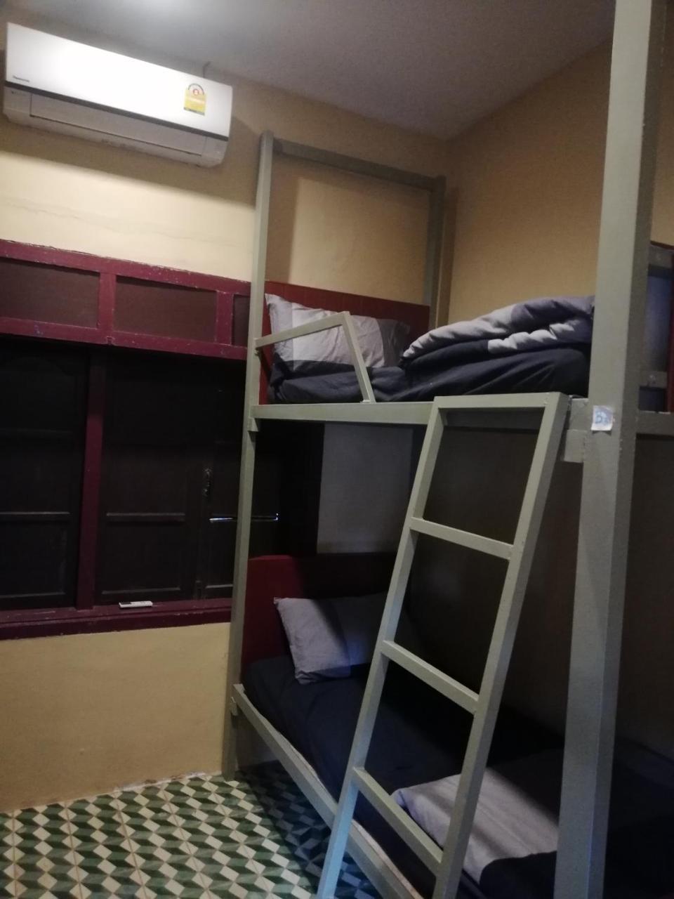 بيت شباب Bike&Bed ثاكيك المظهر الخارجي الصورة